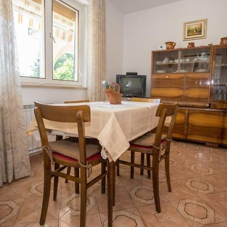 Garden View Apartment In Porec For 2 - 3 Persons Poreč Exterior foto