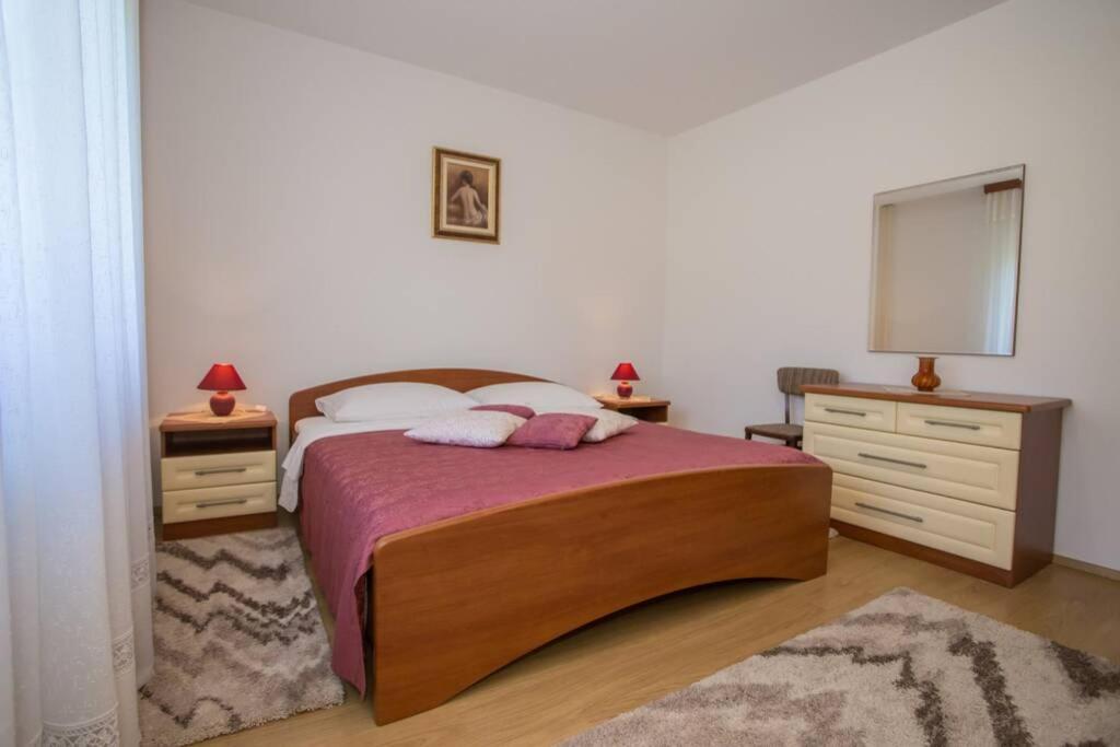 Garden View Apartment In Porec For 2 - 3 Persons Poreč Exterior foto